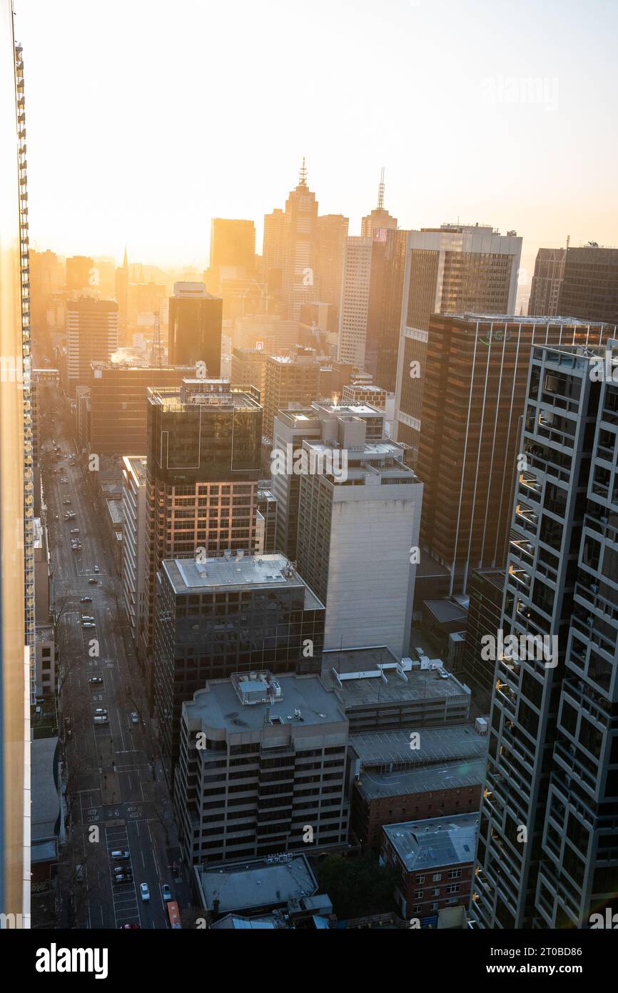 Incredibile Australia in un viaggio nella giungla e nella città, per vedere tutto, dallo skyline di Sydney alla fauna selvatica di Cairns. Foto Stock