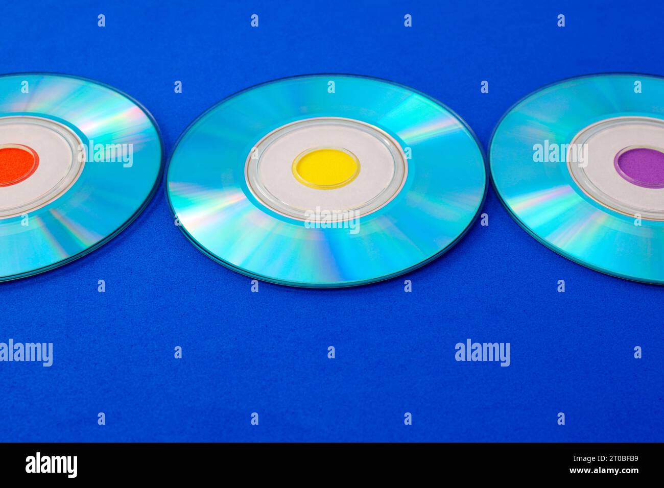 Compact disc con colori anni ottanta Foto Stock