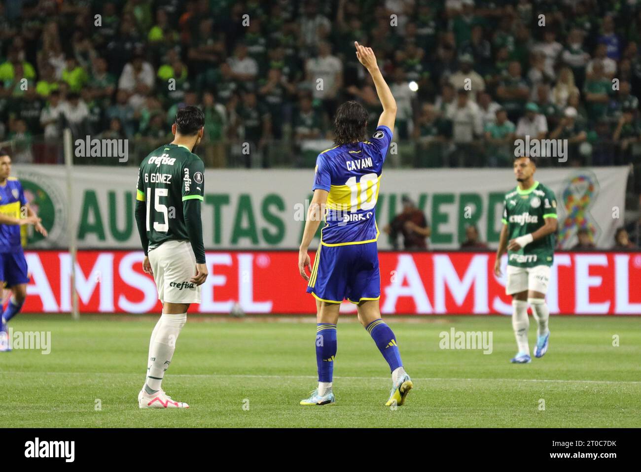 Cavani del Boca Junior durante la partita contro il Palmeiras nella partita di ritorno della semifinale Libertadores, ad Allianz Parque, a ovest di São Paolo, questo giovedì, il 5° credito: Brazil Photo Press/Alamy Live News Foto Stock