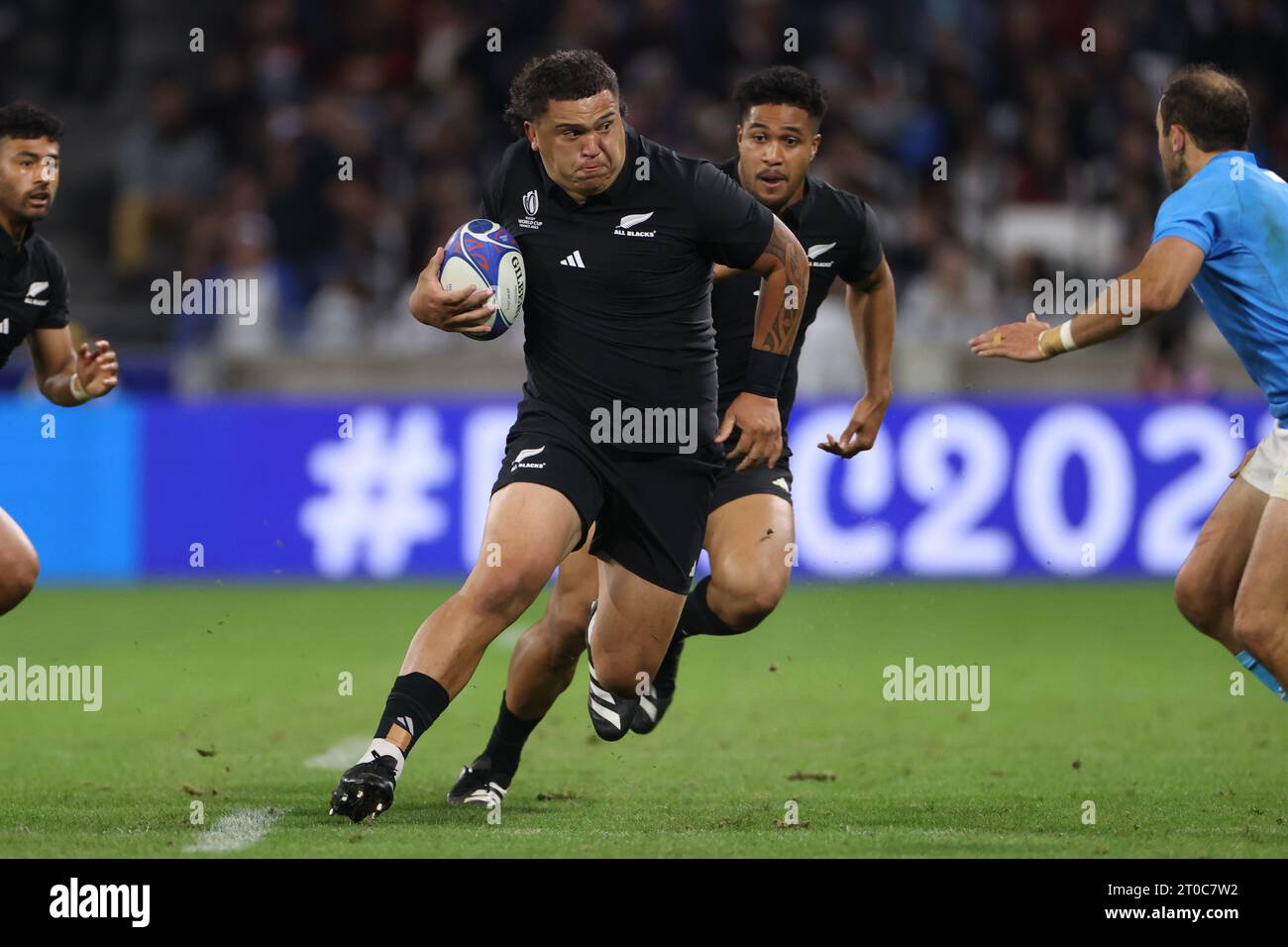 Lione, Francia, giovedì. 5 ottobre 2023. Tamaiti Williams della nuova Zelanda durante il Rugby World Cup Pool Una partita tra la nuova Zelanda e l'Uruguay allo stadio OL di Lione, in Francia, giovedì 5 ottobre 2023. Crediti: Aki Nagao/AFLO/Alamy Live News Foto Stock