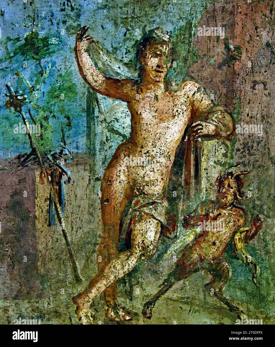 Ermafrodite 62-79 d.C. fresco Pompei città romana si trova vicino a Napoli, nella regione Campania d'Italia. Pompei fu sepolta sotto 4-6 m di cenere vulcanica e pomice nell'eruzione del Vesuvio nel 79 d.C. Italia (l'uomo è appoggiato contro un muro roccioso e si rivela ad un Panisco, che alza le braccia a sorpresa nudo di Ermafrodito, Foto Stock