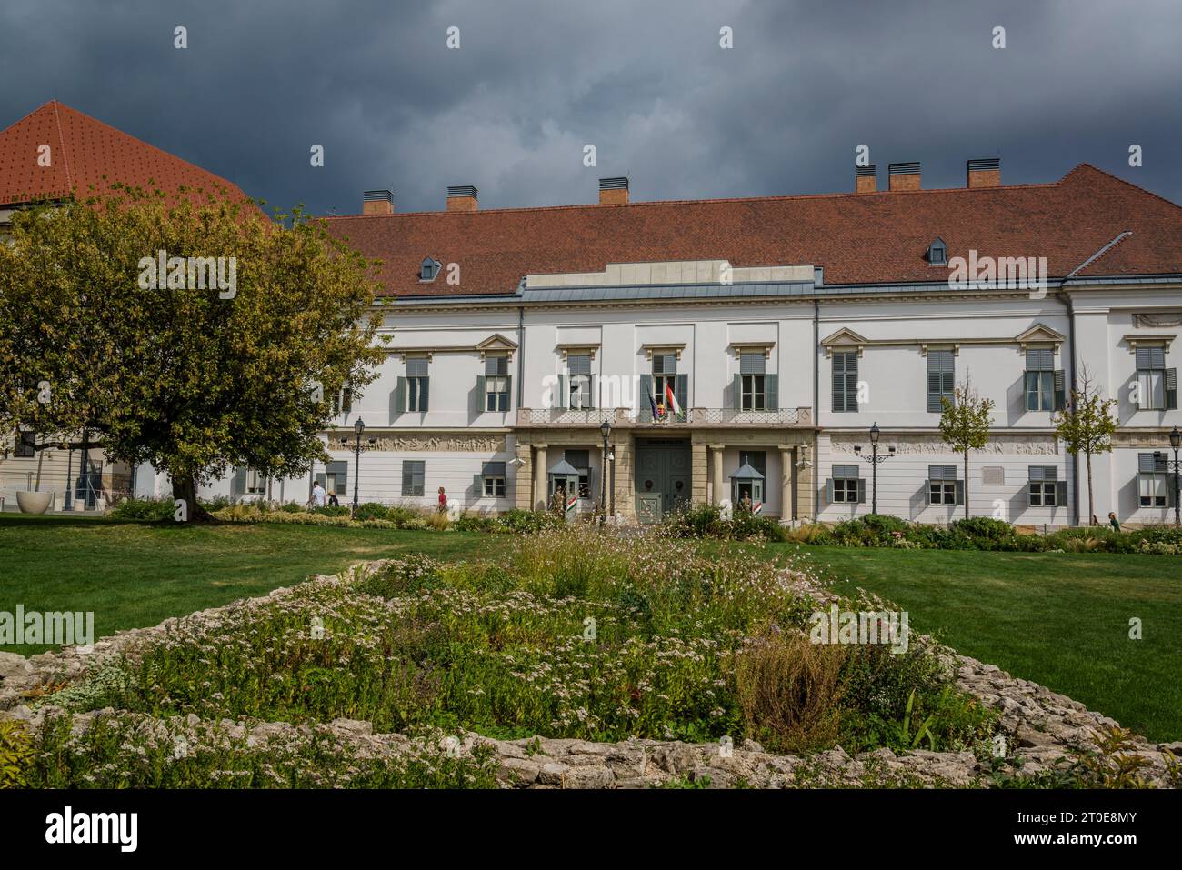 Palazzo Sándor, situato accanto al complesso del Castello di Buda nell'antico quartiere del Castello, è stato la residenza ufficiale e lo spazio di lavoro del pre-castello Foto Stock
