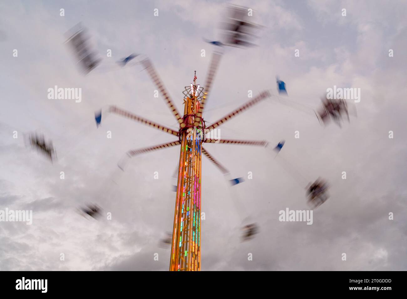 2023 Virginia State Fair, Doswell, Virginia - le altalene sono sempre un'attrazione molto popolare Foto Stock