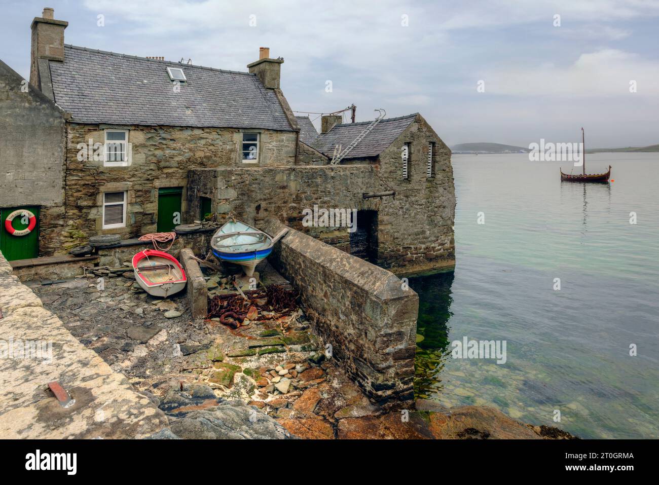 Lerwick Old Town è stata la location di diverse scene cinematografiche con Jimmy Perez per la serie televisiva Shetlands. Foto Stock