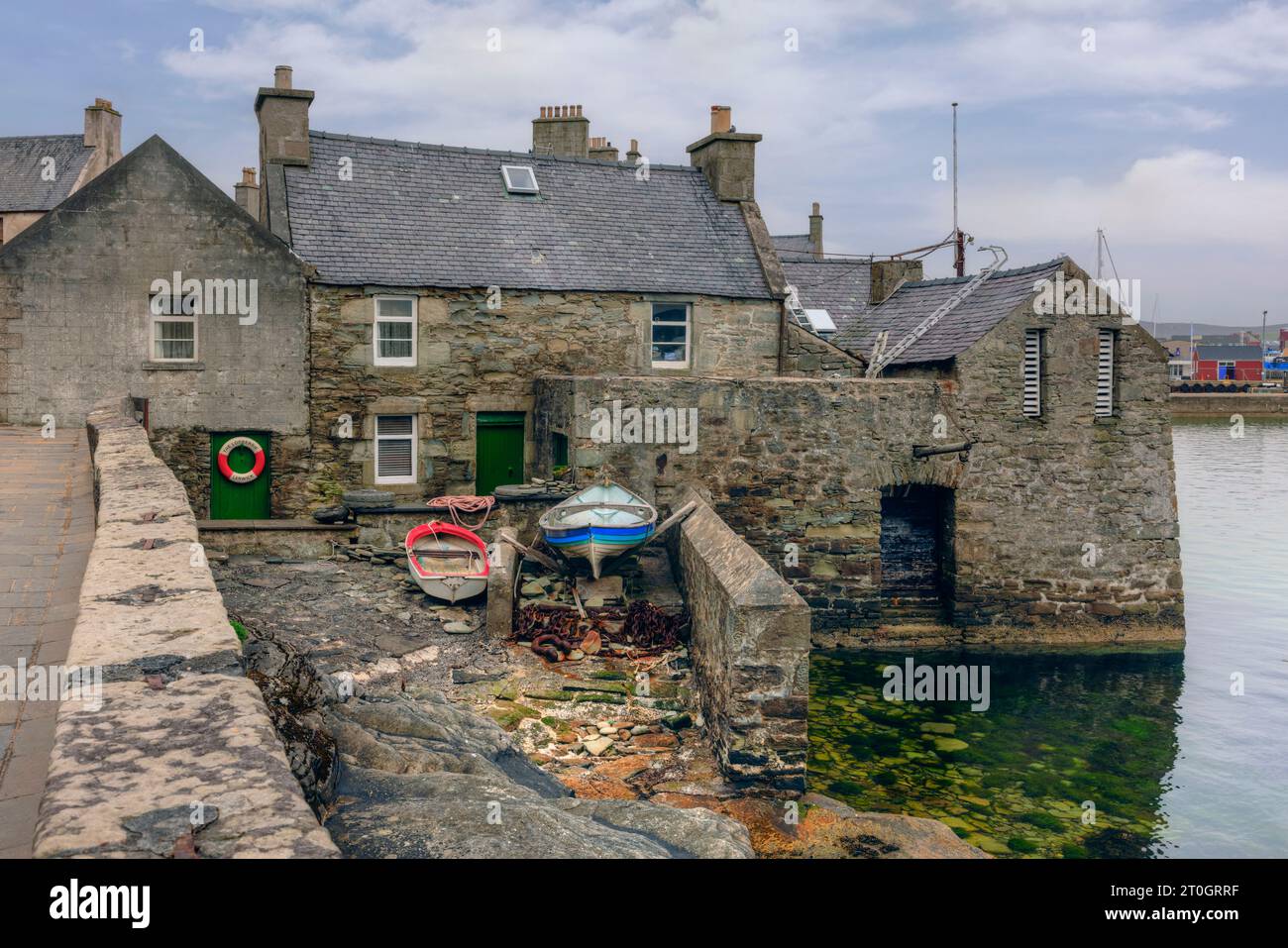 Lerwick Old Town è stata la location di diverse scene cinematografiche con Jimmy Perez per la serie televisiva Shetlands. Foto Stock