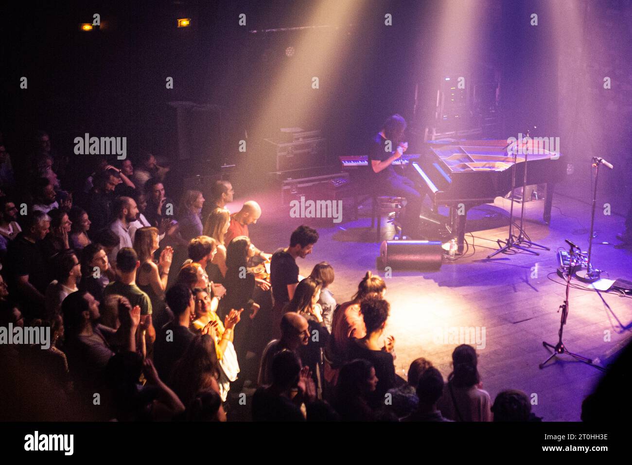Parigi, Francia. 6 ottobre 2023. La band jazz britannica Mammal Hands si esibì a Parigi. La band jazz britannica di Norwich Mammal Hands si esibì al Café de la Danse a Parigi, in Francia. (Foto di Telmo Pinto/SOPA Images/Sipa USA) credito: SIPA USA/Alamy Live News Foto Stock