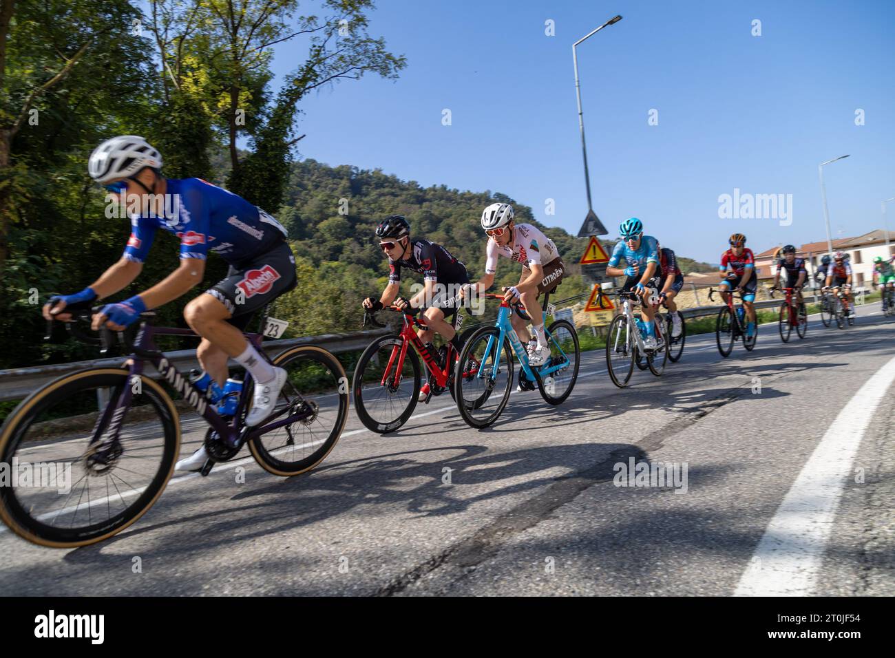 Como, Italia. 7 ottobre 2023. Responsabile della corsa durante il giro di Lombardia 2023, corsa di ciclismo su strada a Como, Italia, 07 ottobre 2023 crediti: Agenzia fotografica indipendente/Alamy Live News Foto Stock