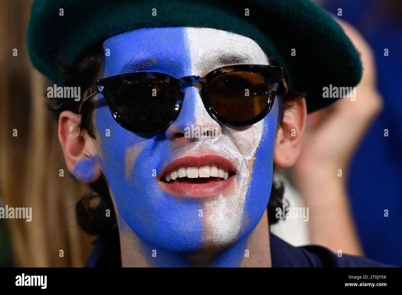 Julien Mattia/le Pictorium - partita della Coppa del mondo di rugby Irlanda, Regno Unito. 7 ottobre 2023. Francia/Seine-Saint-Denis/Saint-Denis - tifosi colorati in vista della partita di Coppa del mondo di rugby in piscina B tra Irlanda e Scozia allo Stade de France il 7 ottobre 2023. Crediti: LE PICTORIUM/Alamy Live News Foto Stock