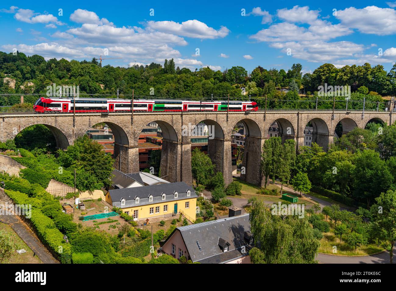 Pont de chemin de fer a Lussemburgo Foto Stock