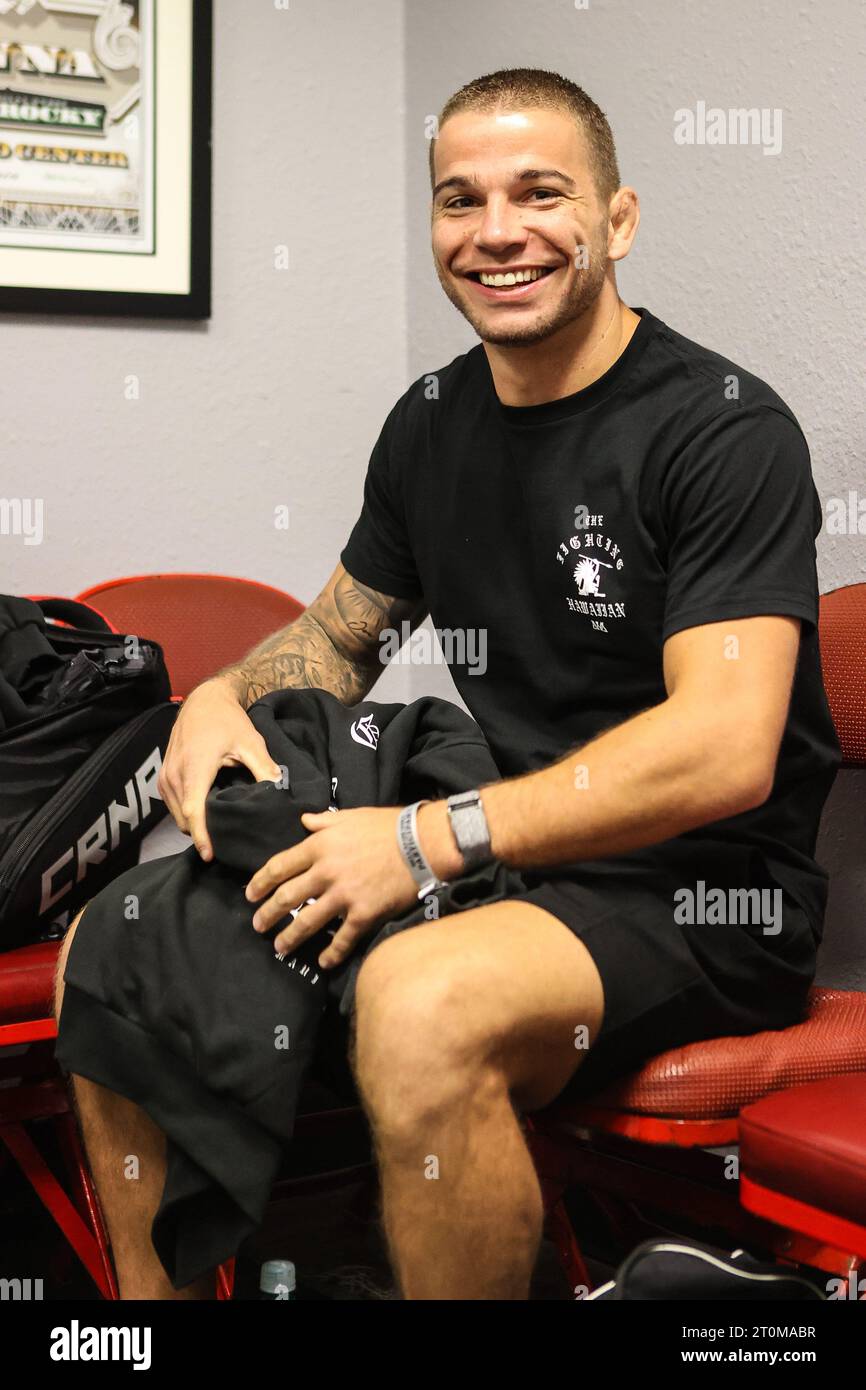 San Diego, Stati Uniti. San Diego, CA. 7 ottobre 2023. Il combattente MMA di Bellator Jeremy Kennedy nel backstage prima dell'inizio dell'evento Bellator 300 alla Pechanga Arena il 7 ottobre 2023 a San Diego, CALIFORNIA. Christopher Trim/CSM/Alamy Live News Credit: Cal Sport Media/Alamy Live News Foto Stock