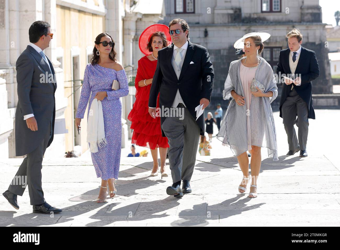 Mafra Portogallo, Portogallo Portogallo. 7 ottobre 2023. Casamento Real - Maria Francisca e Duarte Principessa Maria Francisca de Braganza e Duarte de Sousa Araujo Martins partono al Basílica Palacio de Mafra, il 7 ottobre 2023, Credit: CORDON PRESS/Alamy Live News Foto Stock
