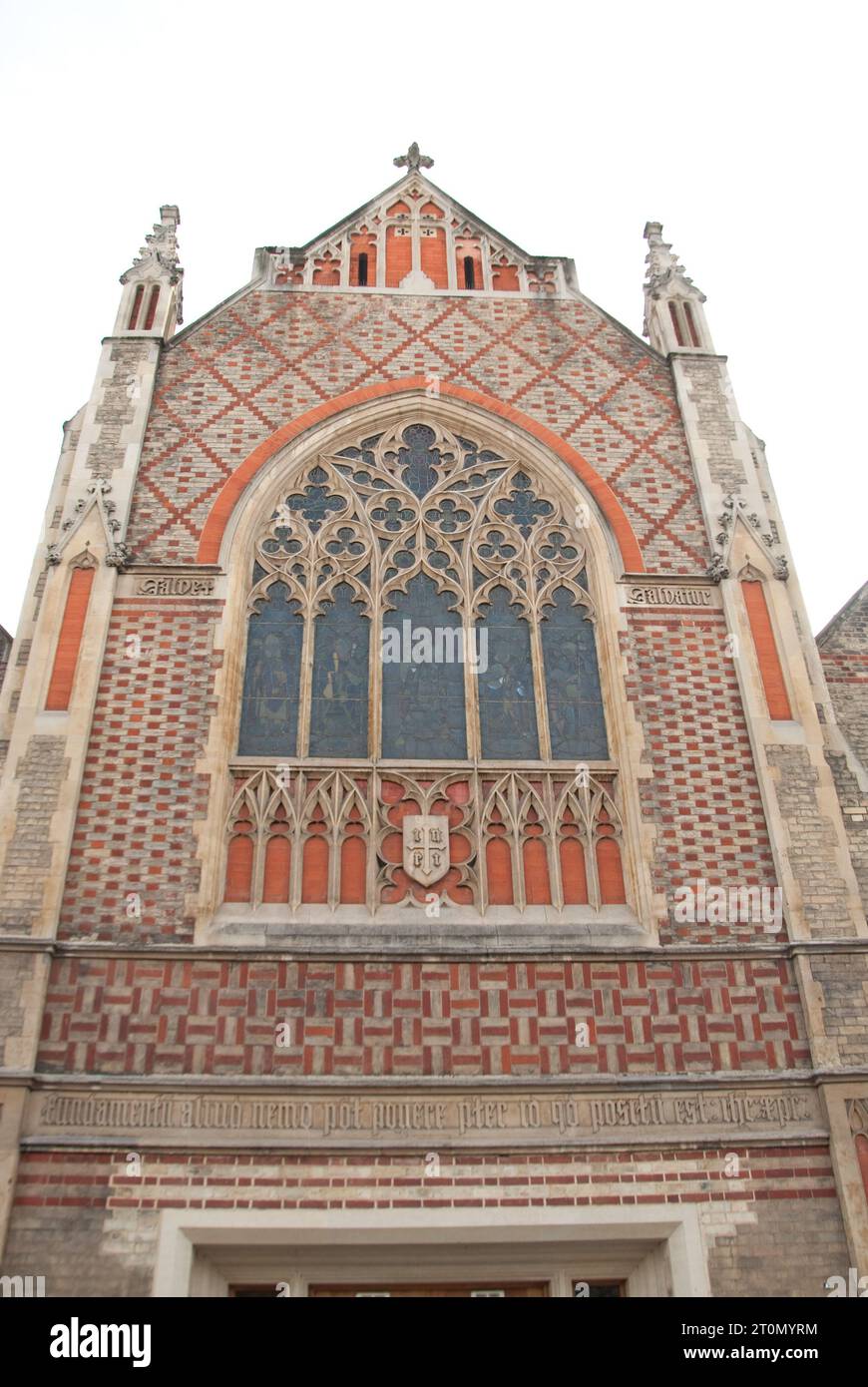 St Saviours House (St Saviour's Church), Knightsbridge, Londra, Regno Unito. Questa chiesa è ora di proprietà privata e convertita in una residenza privata. Foto Stock
