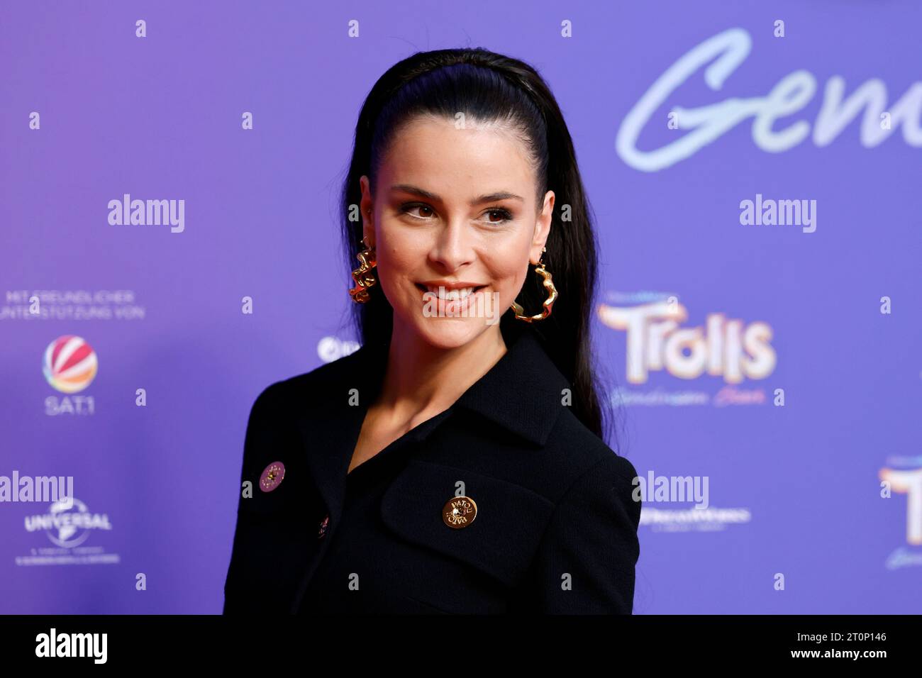 Sängerin Lena Meyer-Landrut bei der Premiere des Films Trolls - Gemeinsam Stark im Cinedom. Köln, 08.10.2023 NRW Deutschland *** cantante Lena Meyer Landrut alla prima del film Trolls strong Together al Cinedom Cologne, 08 10 2023 NRW Germania Copyright: XChristophxHardtx Credit: Imago/Alamy Live News Foto Stock