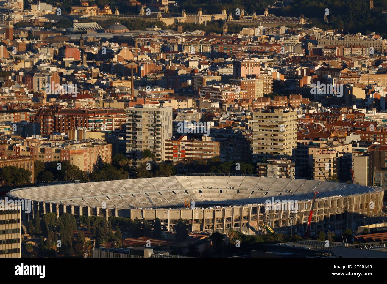 Barcellona, Spagna. 28 settembre 2023. Vista del terzo settore della tribuna Spotify del Camp Nou durante la ristrutturazione del Camp Nou. La squadra di Barcellona ristruttura il suo stadio per espandere la sua capacità a 105,000 spettatori e sarà uno degli stadi più moderni del mondo. (Foto di Pol Cartie/SOPA Images/Sipa USA) credito: SIPA USA/Alamy Live News Foto Stock