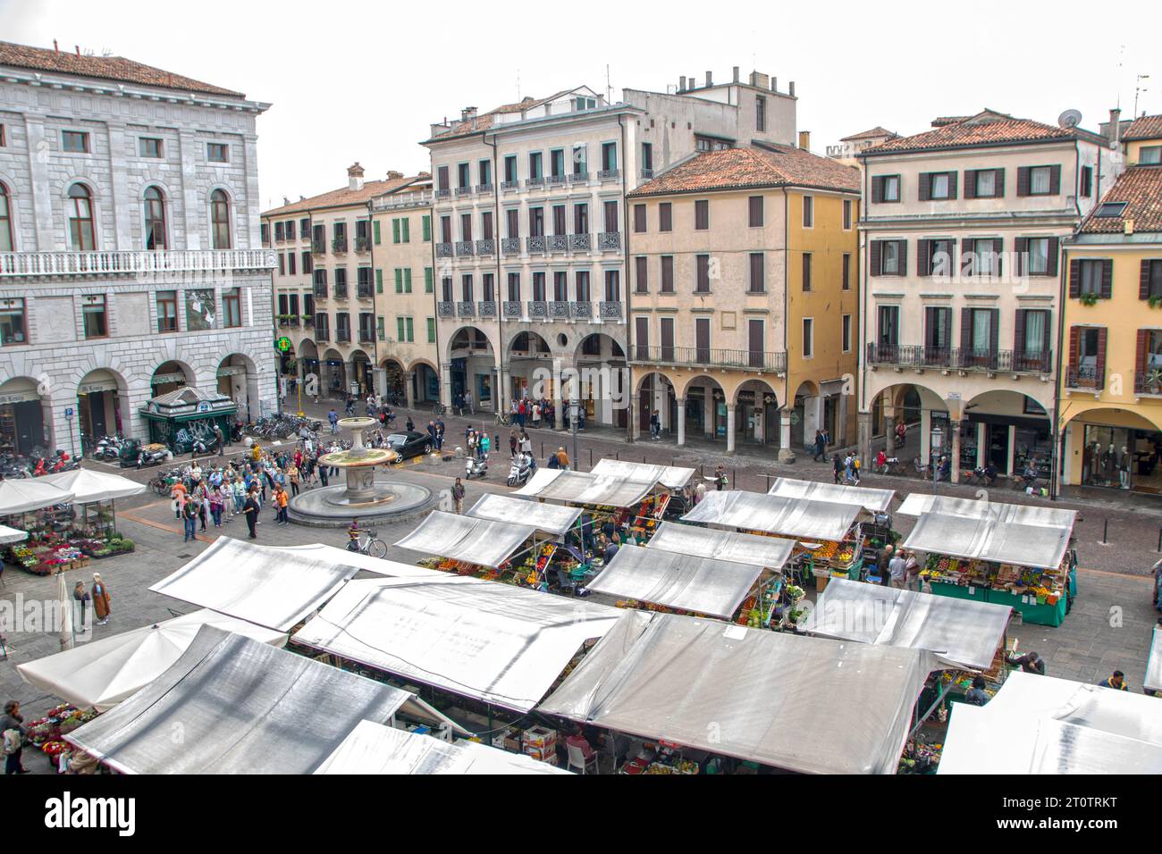 Piazza delle erbe a Padova Foto Stock