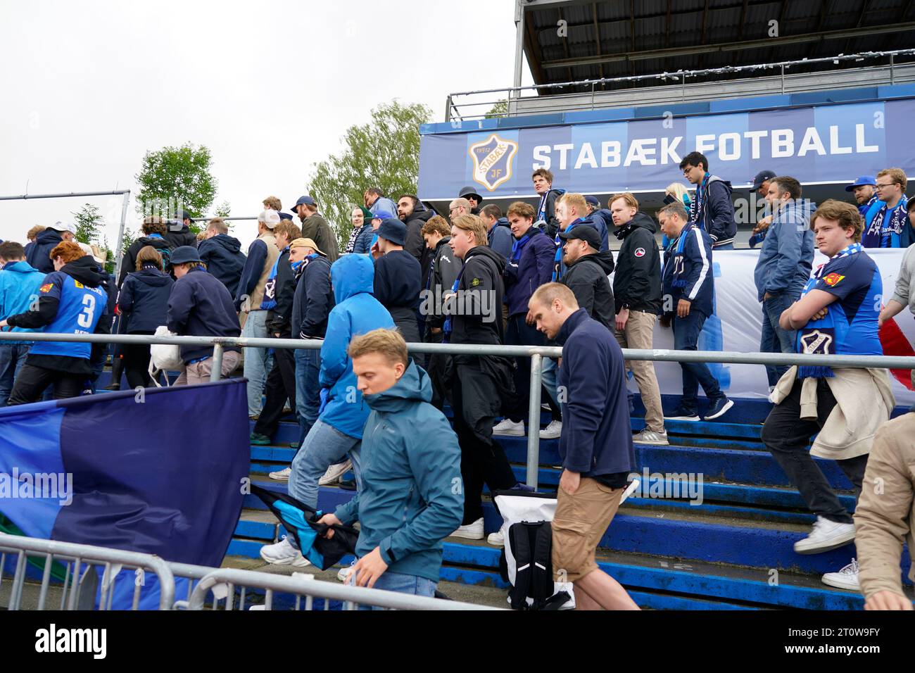 Bekkestua 20230716. Hjemmesupportere per poi stadion sotto eliteseriekampen i fotball mellom Stabæk og Viking på Nadderud Stadion. Foto: Terje Pedersen / NTB Foto Stock