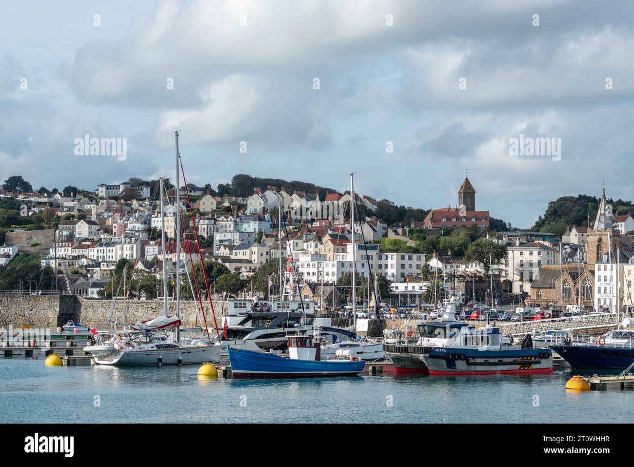 Guernsey, 5 ottobre 2023: St Peter Port Foto Stock