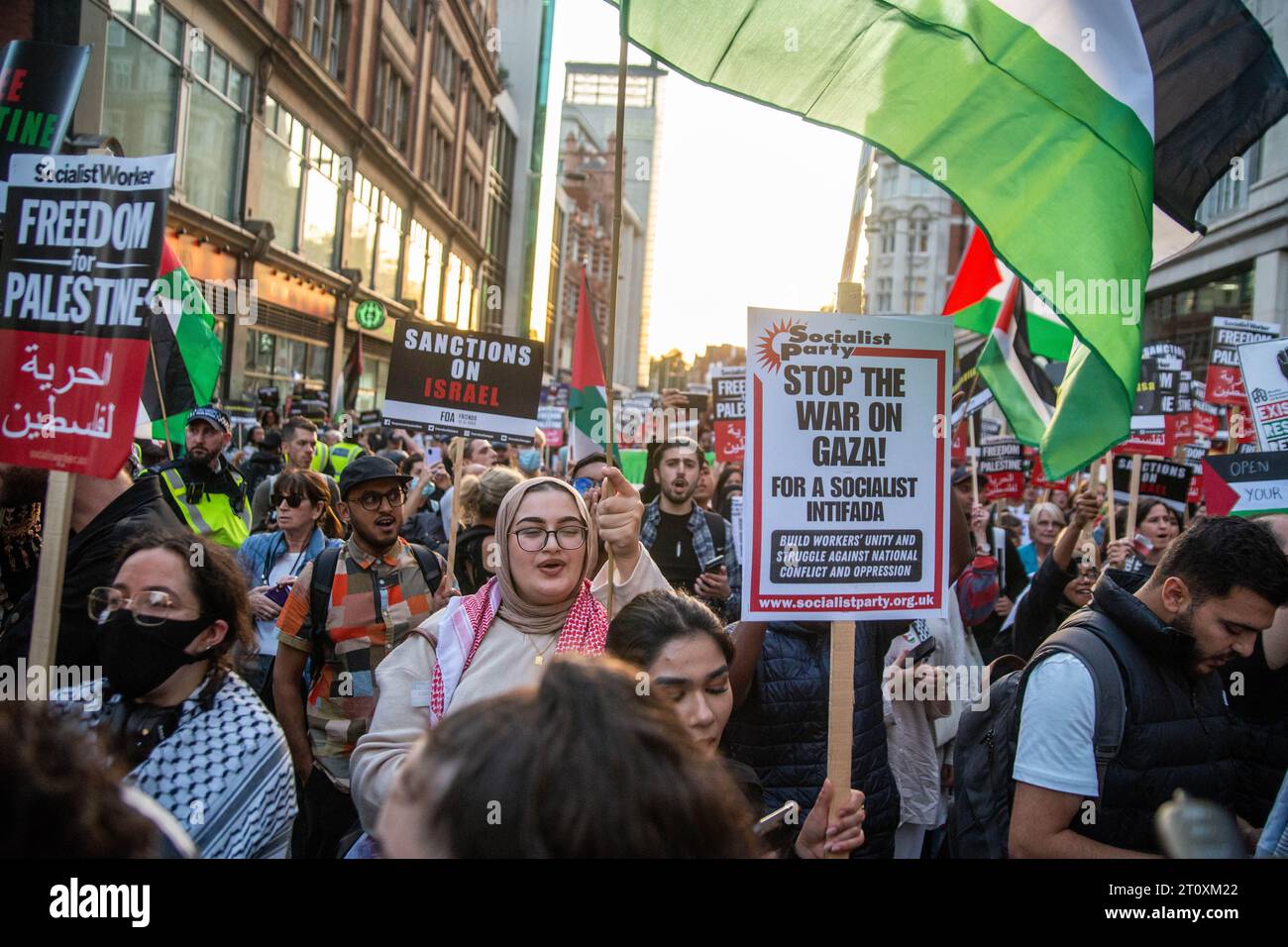 londra-regno-unito-9-ottobre-2023-i-palestinesi-e-i-sostenitori-di