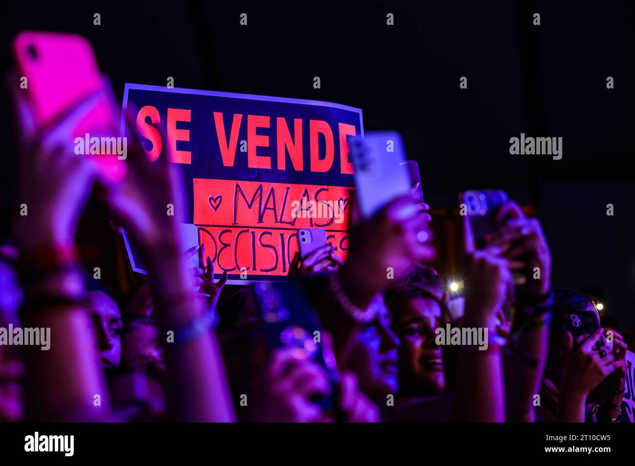 Fotografías del concierto de Maka en el marco de las Fiestas del Pilar 2023 de Saragozza, en el recinto Espacio Zity. Foto Stock
