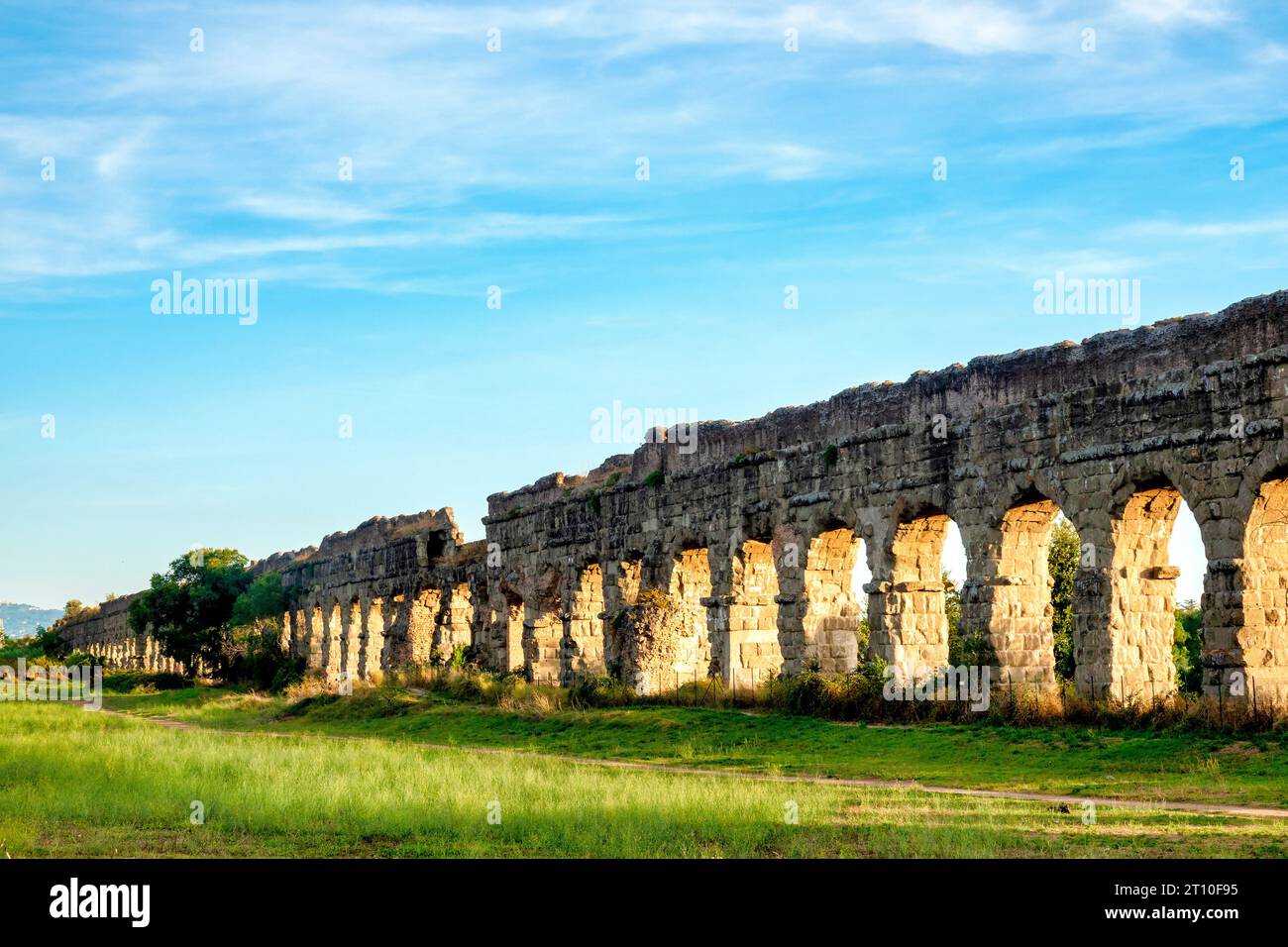 Veduta del Parco degli Acquedotti, Roma, Italia Foto Stock