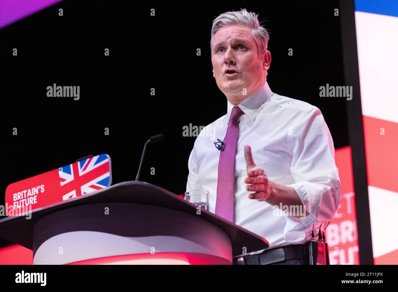 Londra, Regno Unito. 10 ottobre 2023. Il leader del partito laburista Keir Starmer parla durante la conferenza del partito laburista a Liverpool. Crediti: GaryRobertsphotography/Alamy Live News Credit: GaryRobertsphotography/Alamy Live News Foto Stock