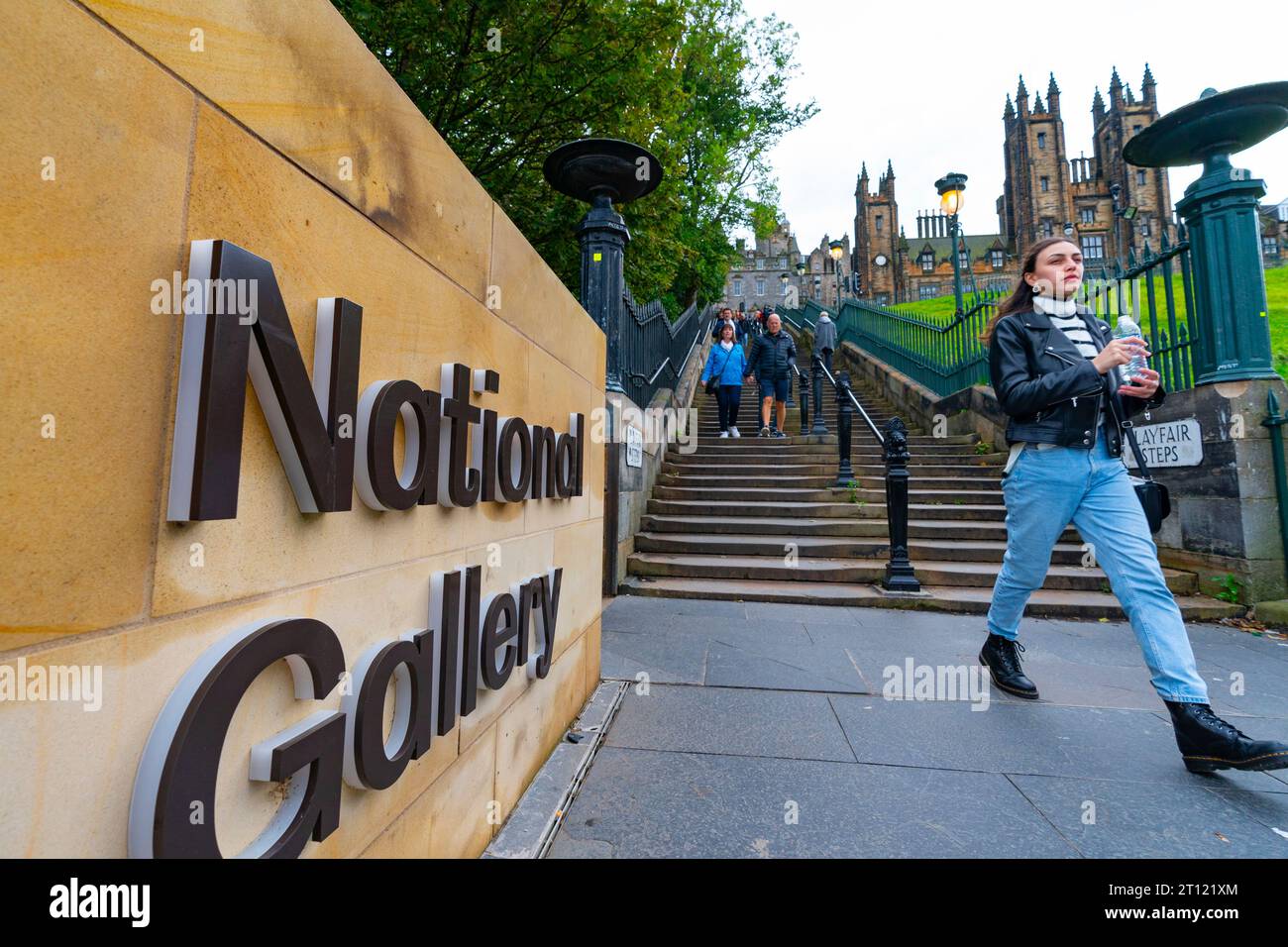 Vista dei Playfair Steps sul tumulo di Edimburgo, Scozia, Regno Unito Foto Stock