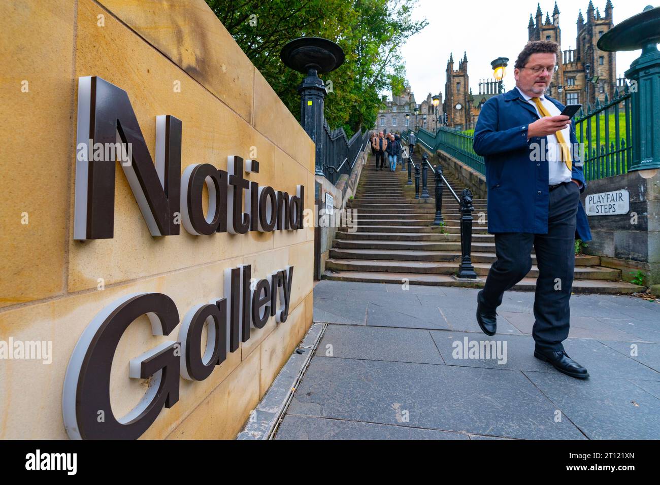 Vista dei Playfair Steps sul tumulo di Edimburgo, Scozia, Regno Unito Foto Stock