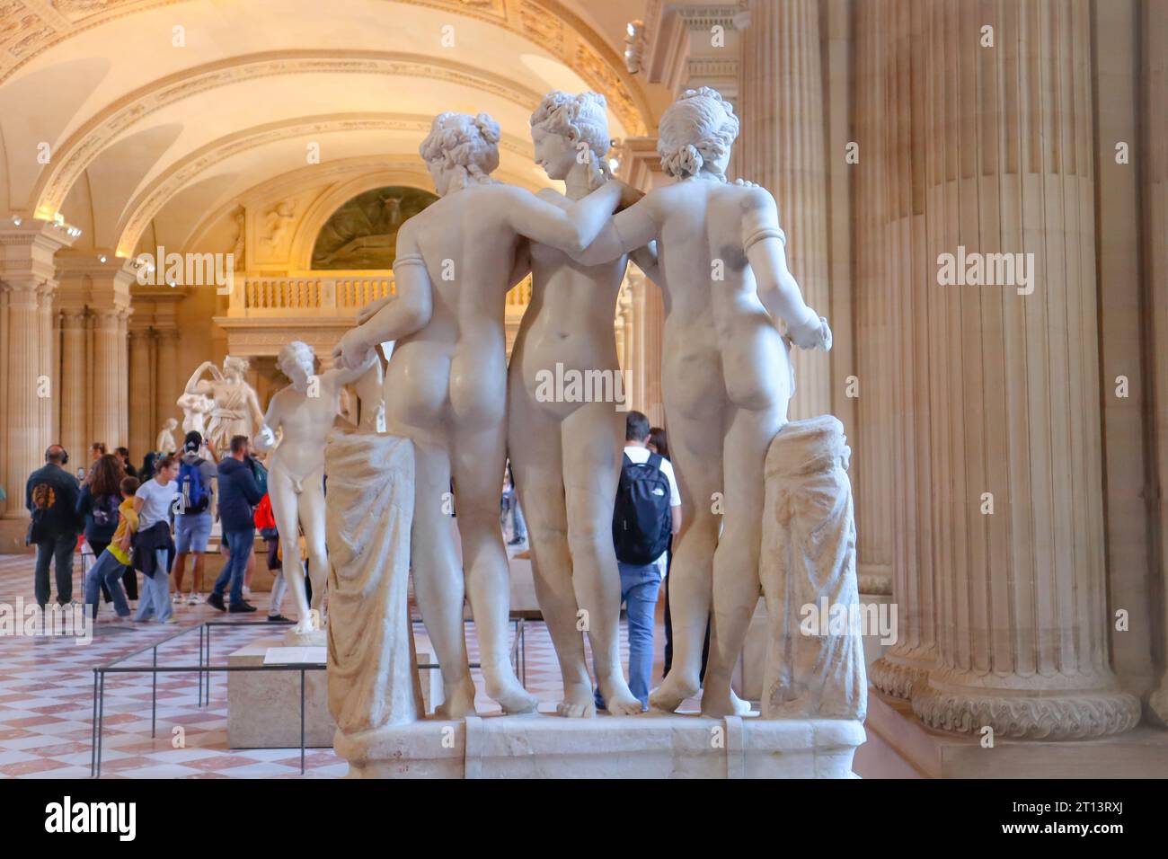 Le tre Grazie di Antonio Canova. Museo del Louvre, Parigi, Francia. Galleria di sculture del Louvre. Foto Stock