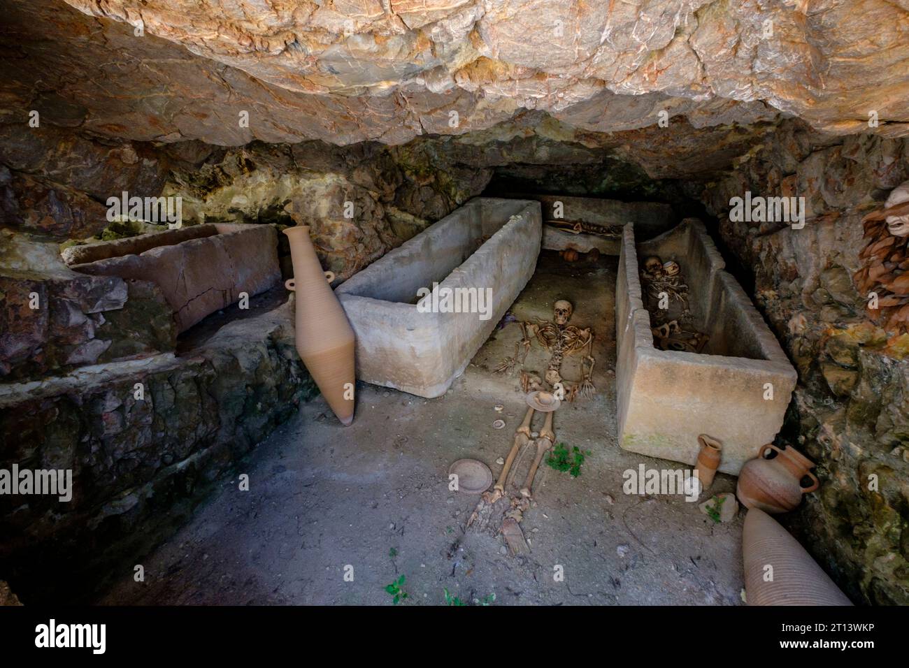 Hipogeo, Necrópolis púnica de Puig des Molins, Museo Arqueológico de Ibiza y Formentera, Patrimonio de la humanidad "Ibiza, biodiversidad y cultura", Foto Stock