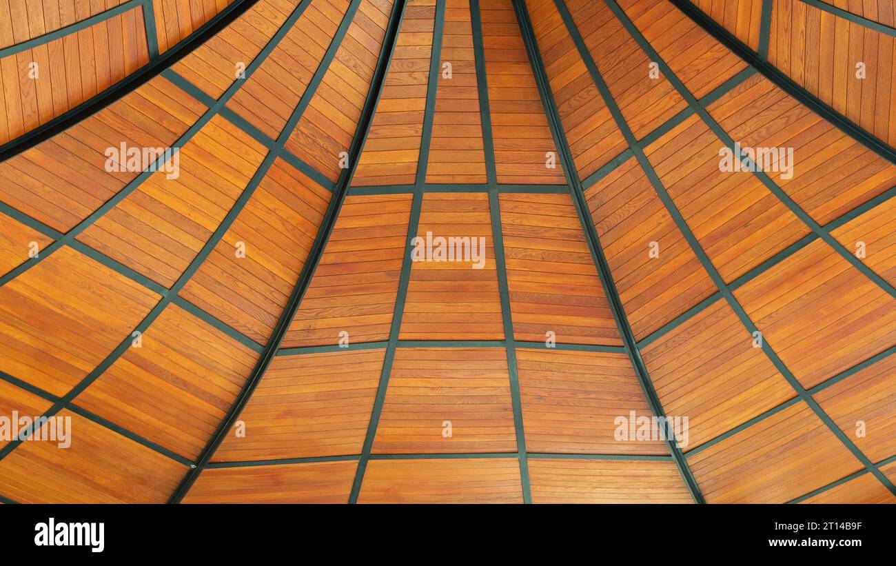 Sfondo geometrico astratto di legno e metallo, rapporto 16:9 Foto Stock