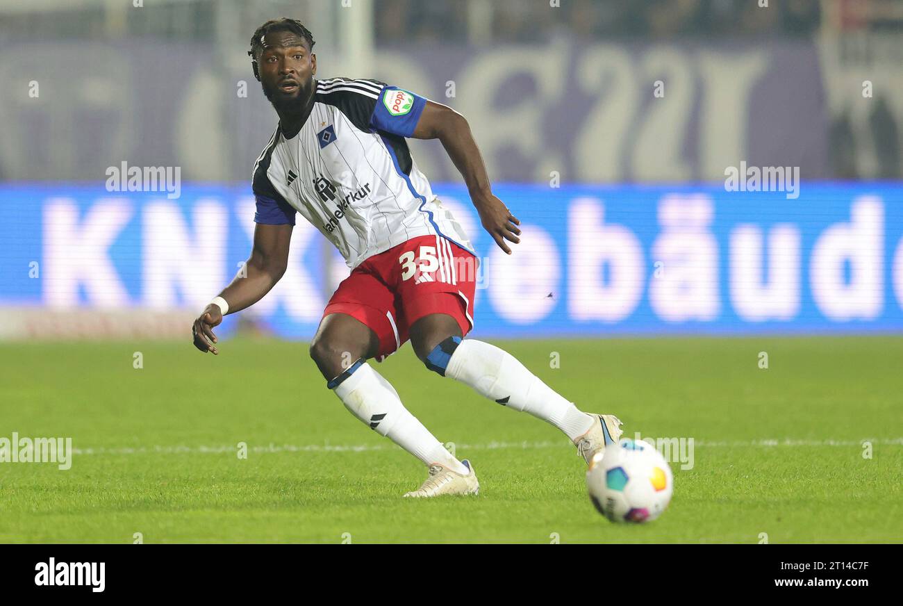 Firo: 09/22/2023 calcio: Calcio: 2° Bundesliga VFL Osnabruck - HSV Hamburg HSV Hamburg Hamburg Hamburg 2:1 Stephan Ambrosius, azione individuale, HSV Hamburg Hamburg Foto Stock