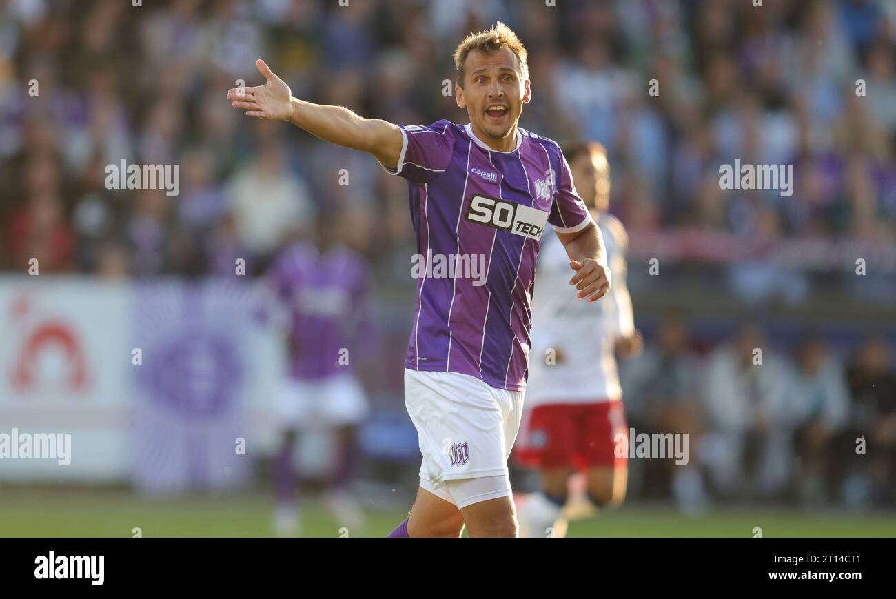 Firo: 09/22/2023 calcio: Calcio: 2° Bundesliga VFL Osnabruck - HSV Hamburg HSV Hamburg Hamburg Hamburg 2:1 Robert Tesche, gesture, VfL Foto Stock