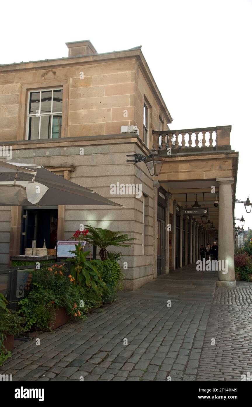 Ingresso laterale, Covent Garden Market, Covent Garden, Westminster, Londra, REGNO UNITO Foto Stock