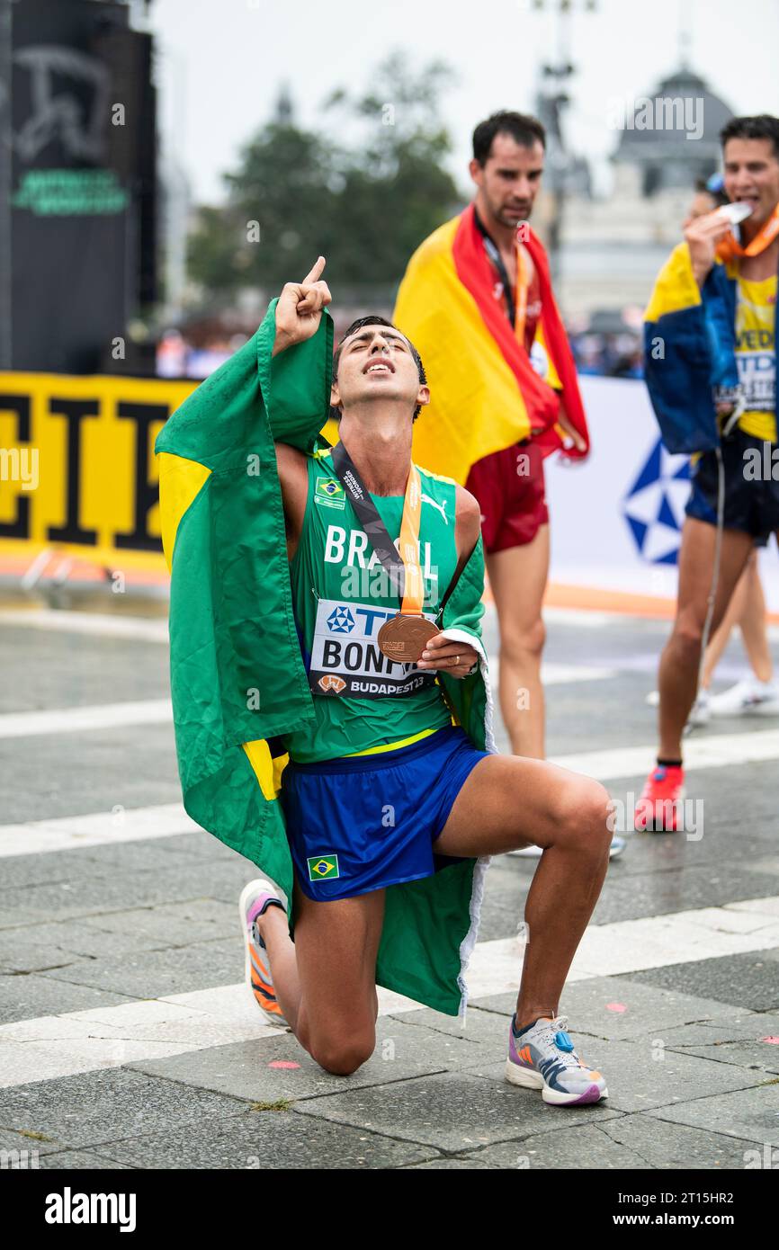 Caio Bonfim brasiliano vince un bronzo nella passeggiata di 20 chilometri ai Campionati mondiali di atletica leggera presso il Centro Nazionale di atletica leggera di Budapest Foto Stock