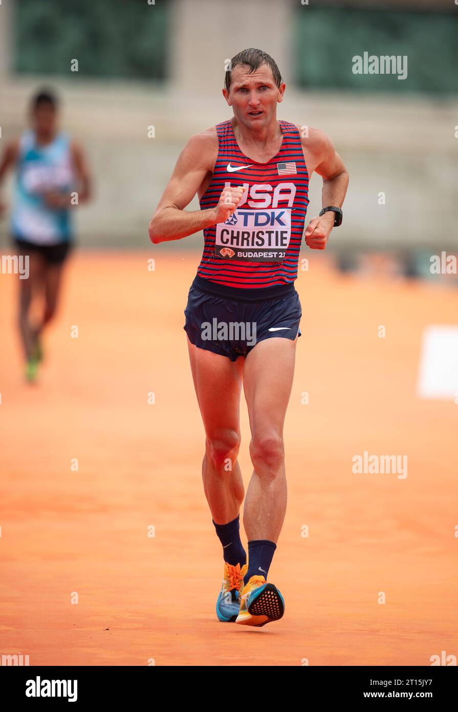 Nick Christie, degli Stati Uniti, che gareggia nella passeggiata di 20 chilometri ai Campionati mondiali di atletica leggera presso il National Athletics Centre di Budapest Foto Stock