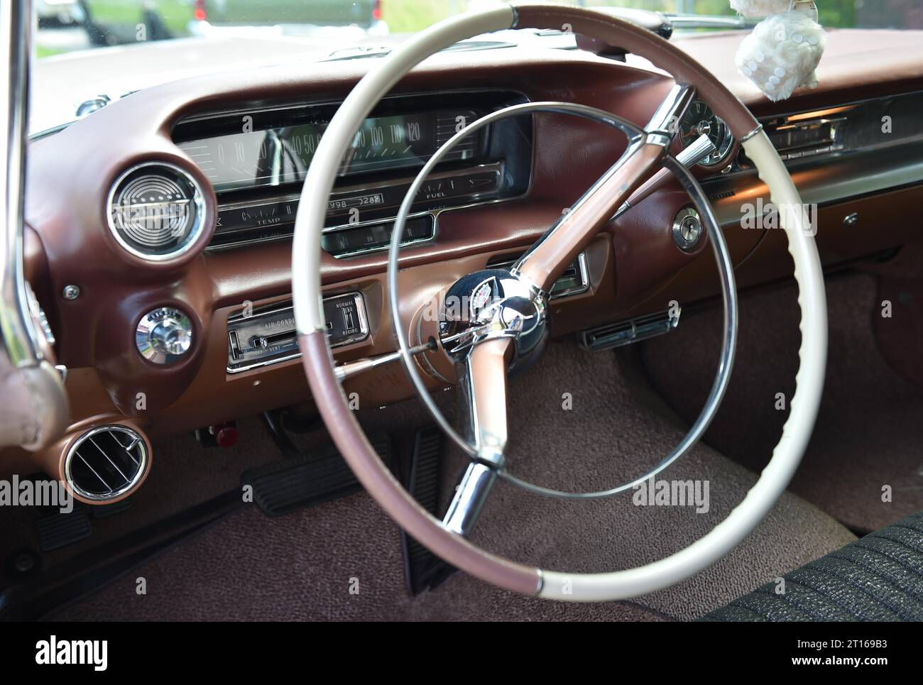 Volante da Cadillac Sedan, riunione di auto d'epoca, Schleswig-Holstein, Germania Foto Stock