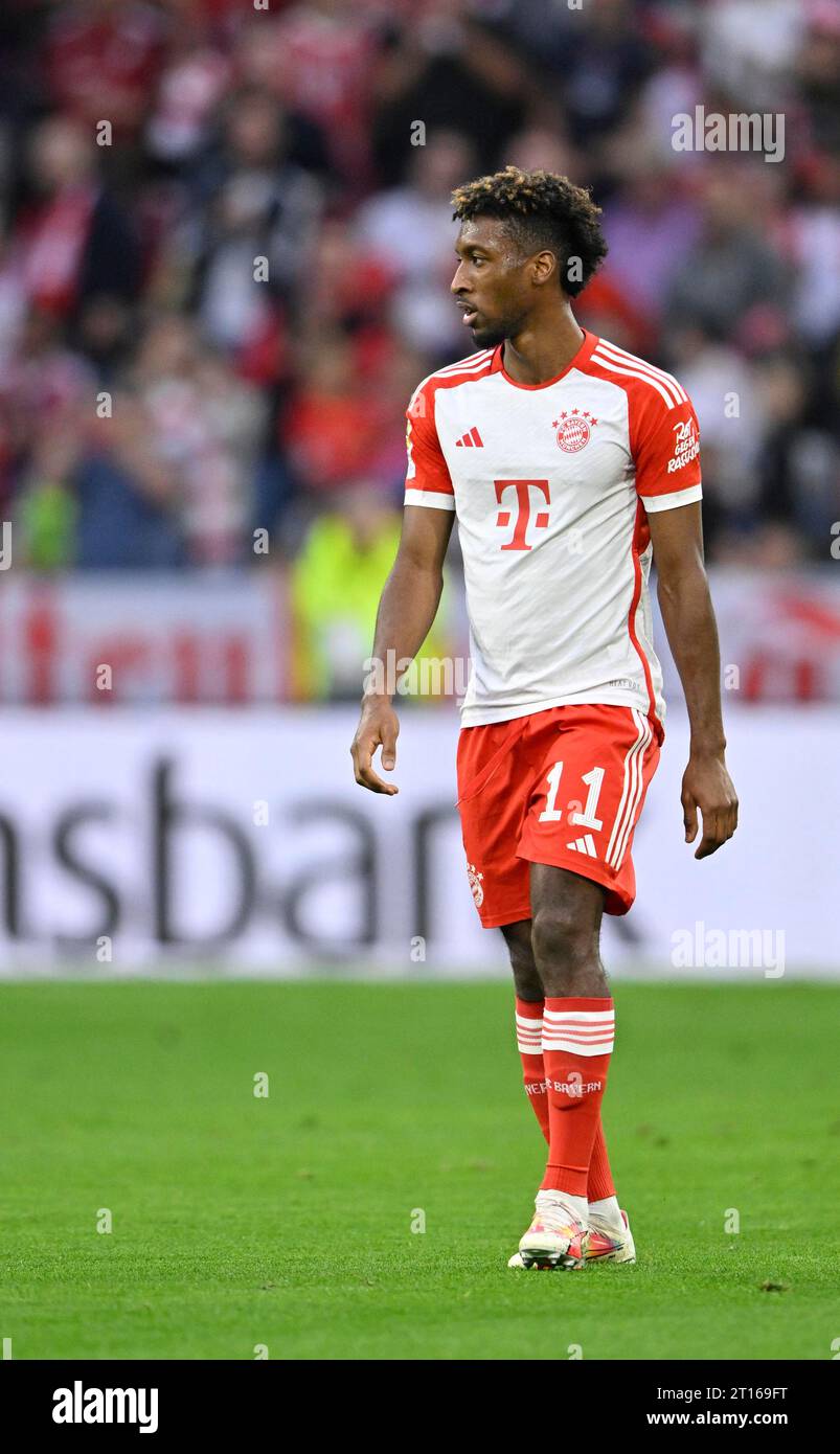 Kingsley Coman FC Bayern Muenchen FCB (11) Allianz Arena, Monaco di Baviera, Germania Foto Stock