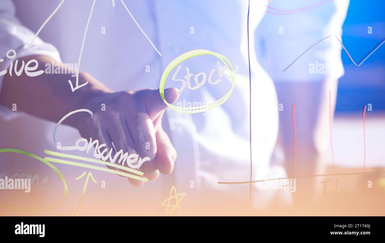 Analisi accurata della situazione attuale per un futuro di successo che può aiutare con il marketing Foto Stock