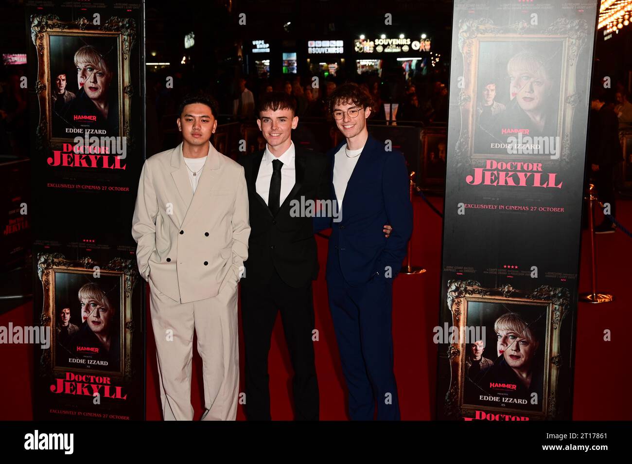 Odeon Luxe, Leicester Square, Londra, Regno Unito. 11 ottobre 2023. Adam McGrath, Usher Biggs e Joe Leggett partecipano alla prima mondiale di Doctor Jekyll con Eddie Izzard, Londra, Regno Unito. Credito: Vedere li/Picture Capital/Alamy Live News Foto Stock