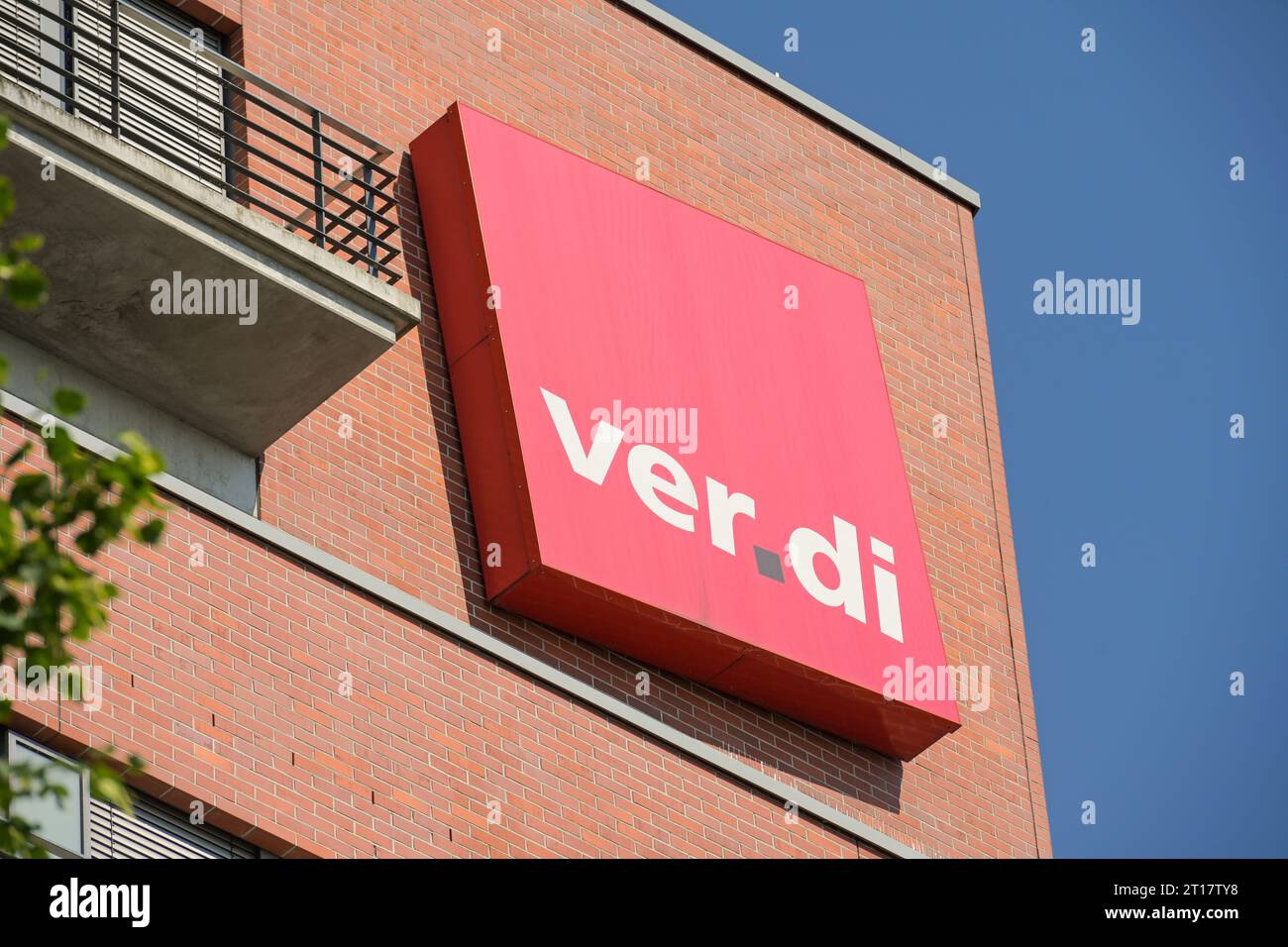 Ver.di-Bundesverwaltung, Paula-Thiede-Ufer 10, Köpenicker Straße, Kreuzberg, Friedrichshain-Kreuzberg, Berlin, Deutschland *** didascalia locale *** , Ber Foto Stock