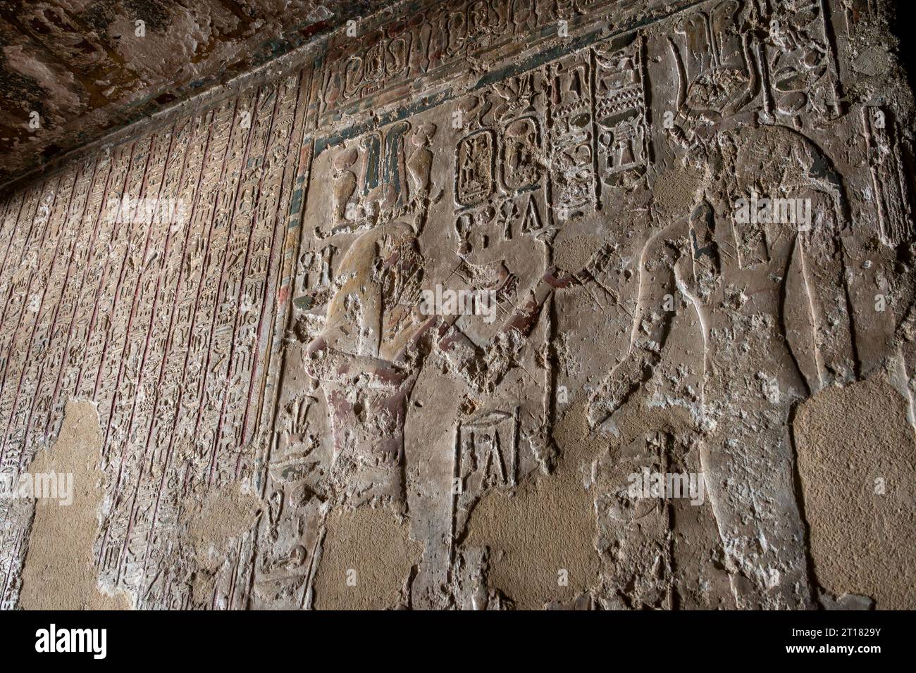 La cappella scavata nella roccia della regina Hatshepsut «Speos Artemidos», nota come Stabl Antar, Medio Egitto. Foto Stock