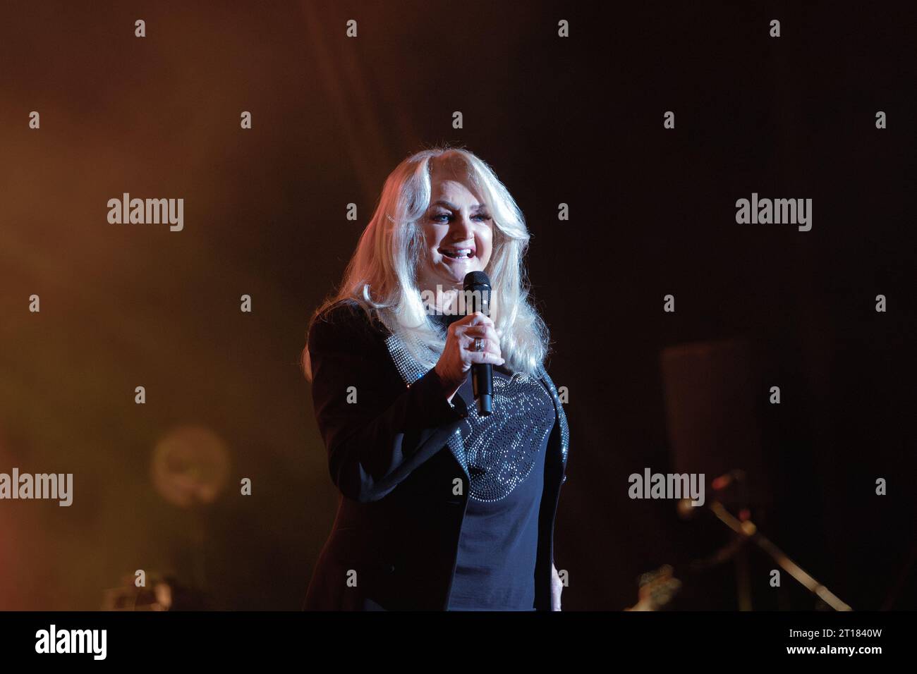 Bonnie Tyler tritt im Rahmen ihrer '40 Jahre Total Eclipse of the Heart' Tour im RuhrCongress Bochum auf. Foto Stock