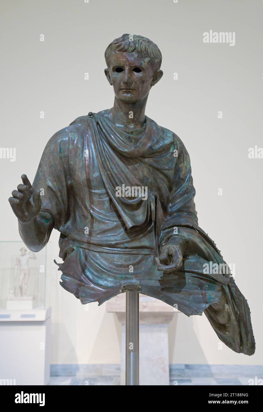 Bronzestatue des Kaisers Augustus, Archäologisches Nationalmuseum, Athen, Griechenland Foto Stock