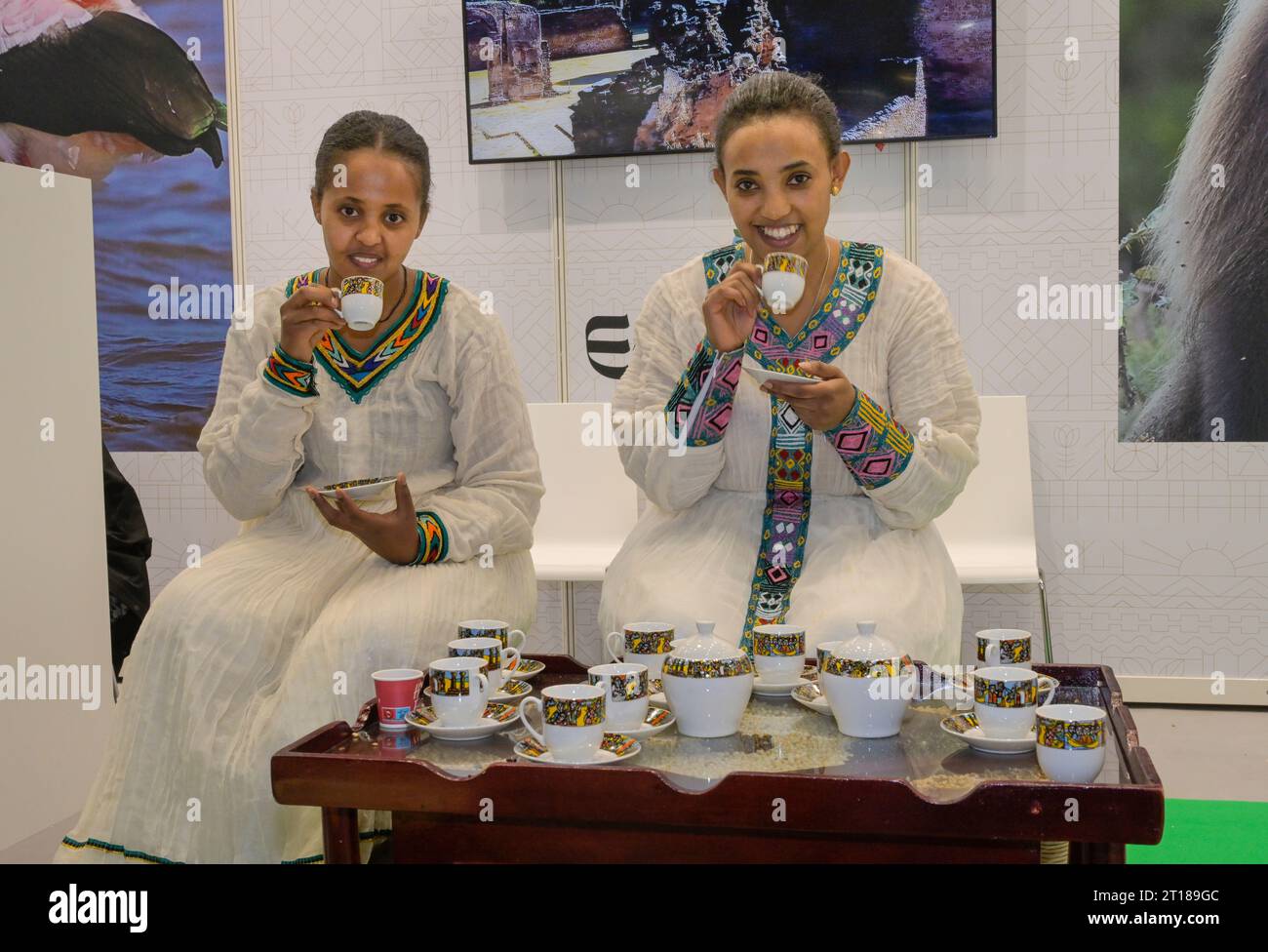 ITB Berlino 2023. Internationale Tourismus-Börse. Hier: Kaffee-Zeremonie am Messestand Äthiopien Foto Stock
