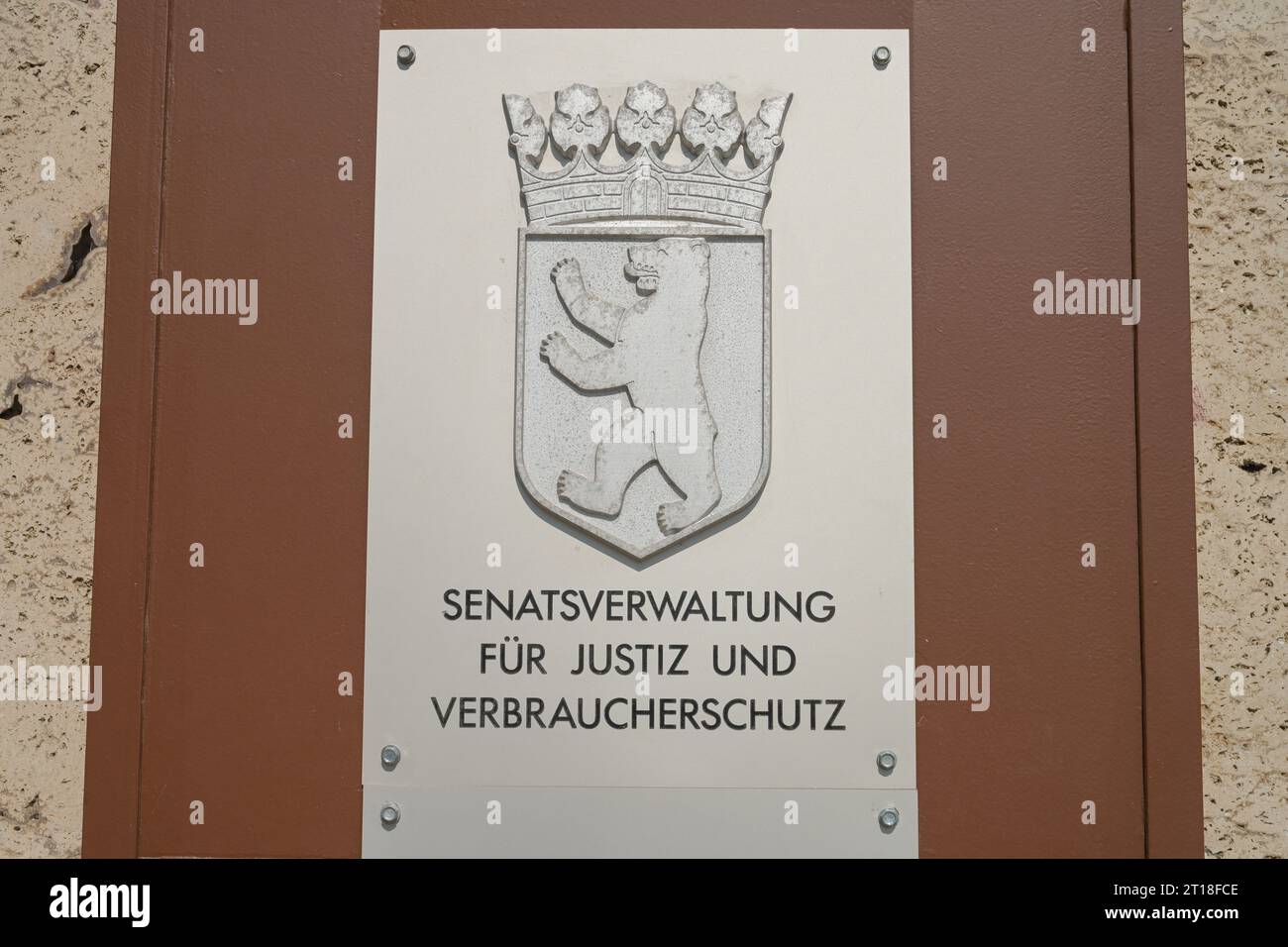 Senatsverwaltung für Justiz, Vielfalt und Antidiskriminerung, Salzburger Straße, Schöneberg, Berlino, Deutschland *** Caption locale *** , Berlino, Deut Foto Stock