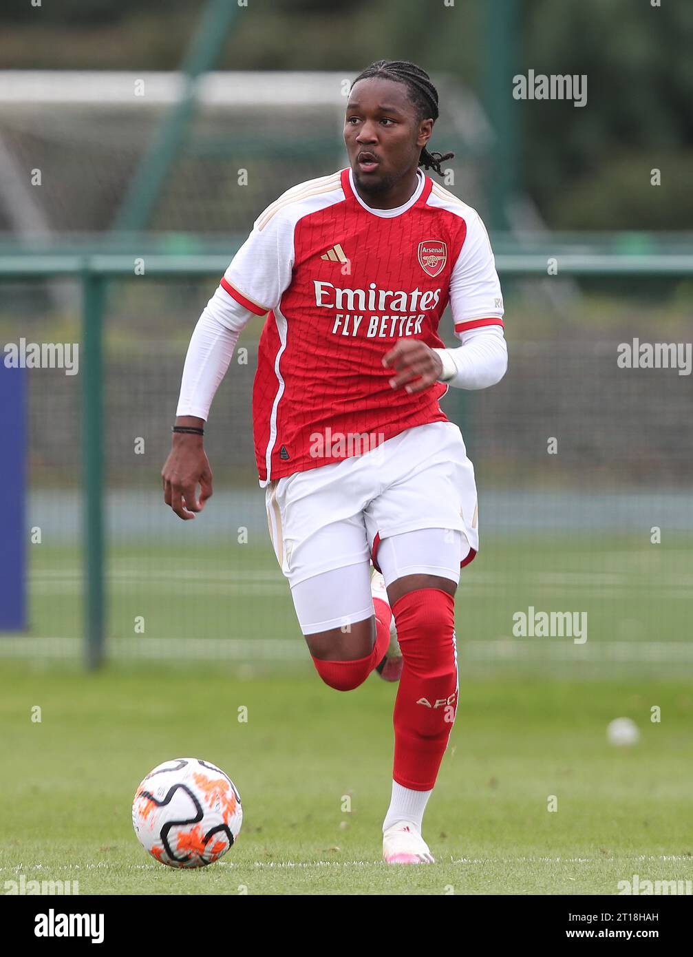 Omari Benjamin dell'Arsenal U18s. - Chelsea U18 contro Arsenal U18, U18 Premier League, Chelsea Training Ground, Surrey, Regno Unito. - 30 settembre 2023. Solo per uso editoriale - si applicano le restrizioni DataCo Foto Stock