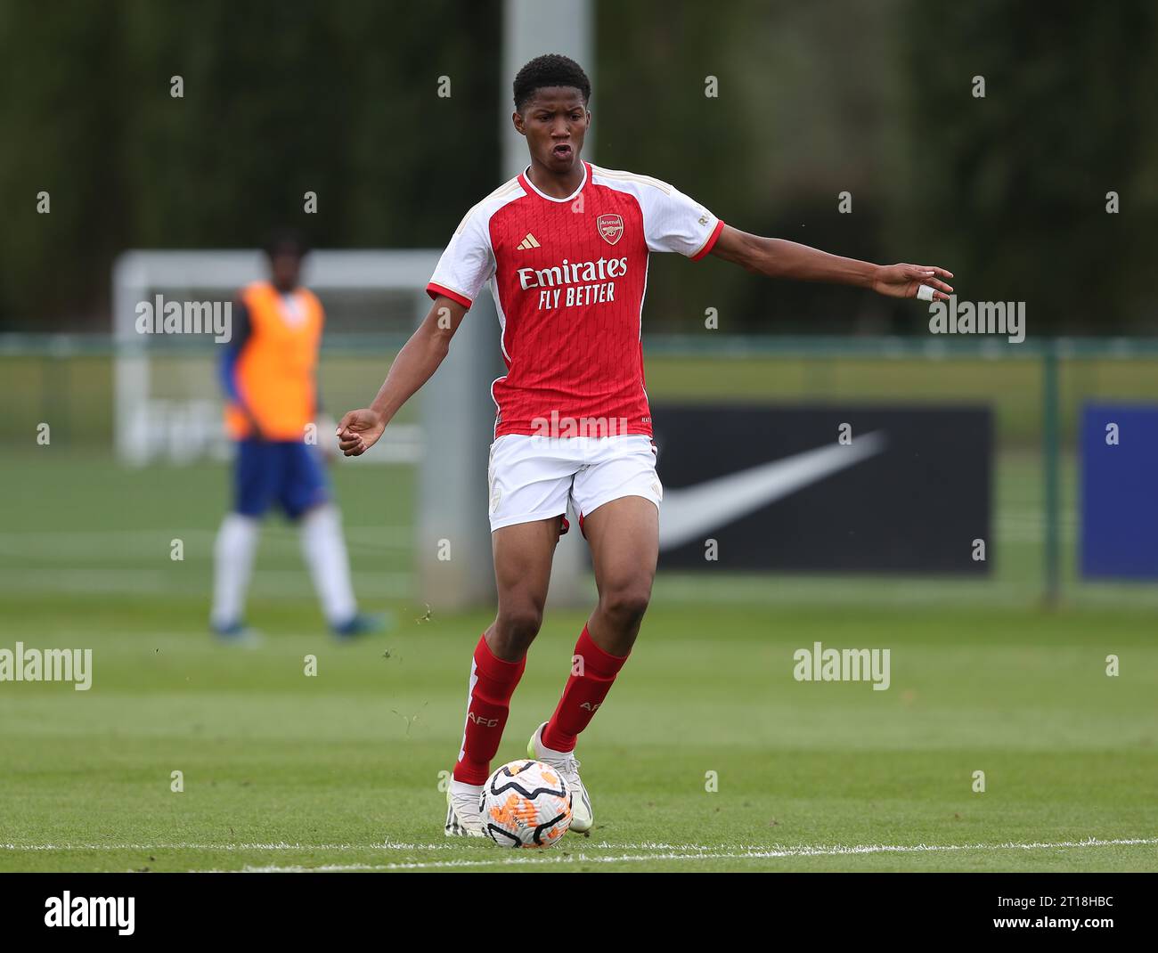 Chido Martin Obi dell'Arsenale U18s. - Chelsea U18 contro Arsenal U18, U18 Premier League, Chelsea Training Ground, Surrey, Regno Unito. - 30 settembre 2023. Solo per uso editoriale - si applicano le restrizioni DataCo Foto Stock