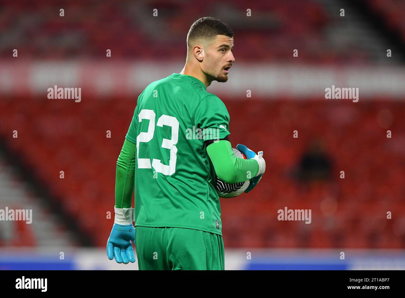 Veljko Ili? Della Serbia U21durante la partita di qualificazione al Campionato europeo Under 21 UEFA tra Inghilterra e Serbia al City Ground, Nottingham giovedì 12 ottobre 2023. (Foto: Jon Hobley | mi News) crediti: MI News & Sport /Alamy Live News Foto Stock