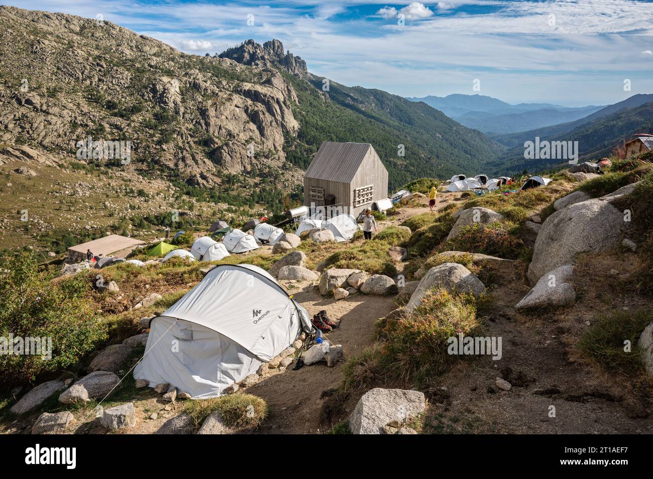 Bivacco al rifugio Asinau, GR20, Corsica, Francia Foto Stock