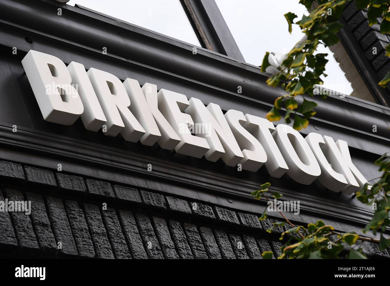 Birkenstock via del babuino hot sale